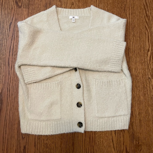 BP Cream Off-White Fuzzy Button Up Cottagecore Cozy Cardigan Size SMALL Feminine - Picture 6 of 6